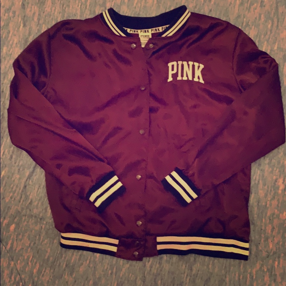PINK VS Bomber